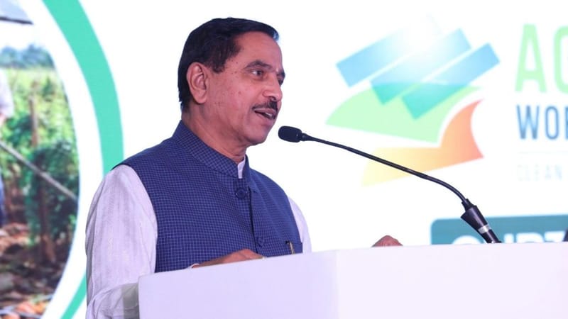 Agrivoltaics: Centre Plans a Scheme for Solar Above Farms